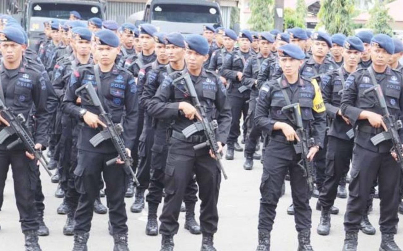 Brimob Bersenjata Diterjunkan Jaga Titik Penyekatan Larangan Mudik Demi Keamanan Petugas