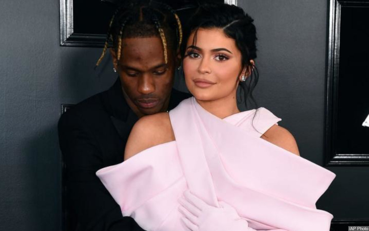 Kylie Jenner Dan Travis Scott Dikabarkan Rujuk, Fakta Ini Membuktikan