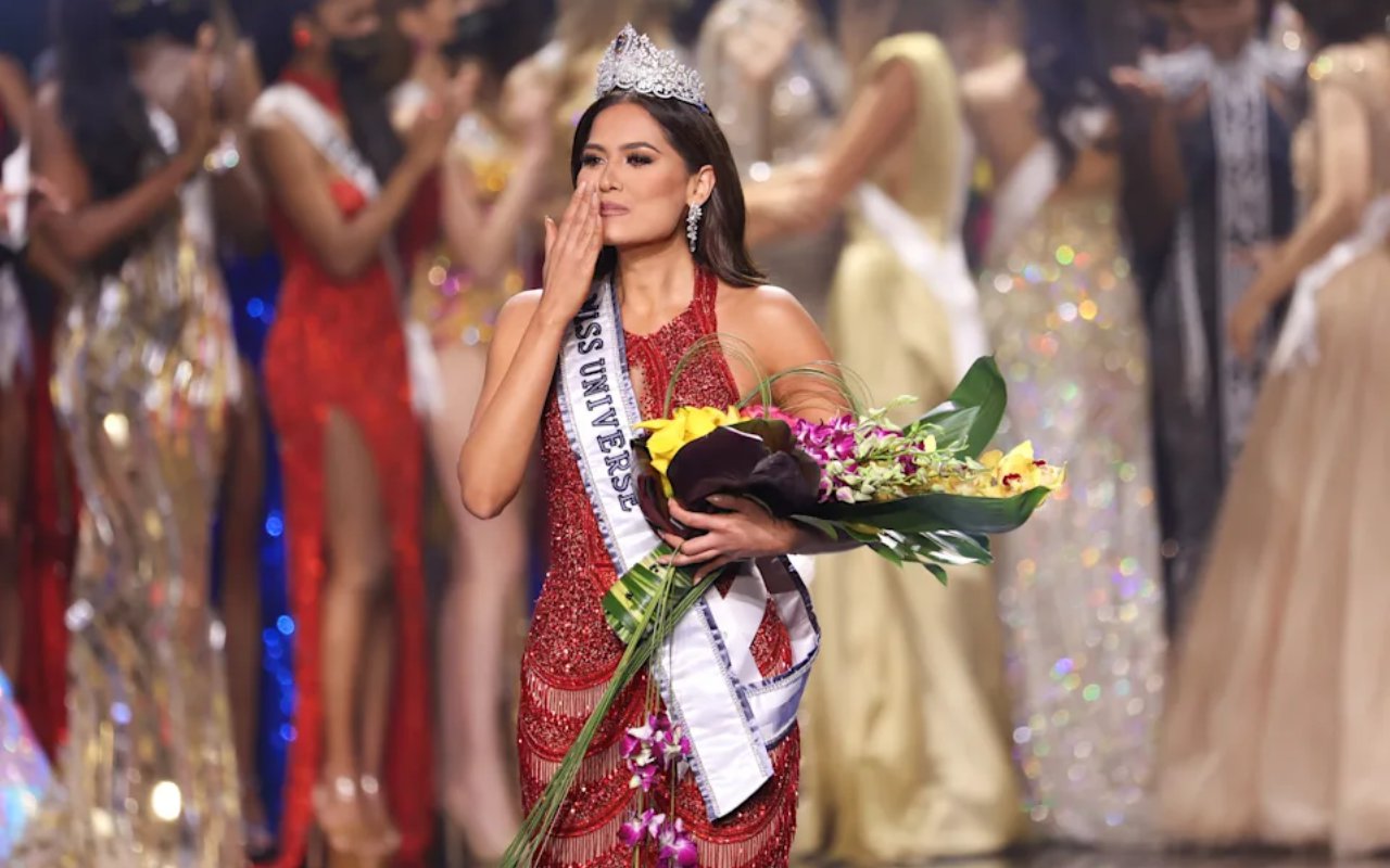 Miss Universe 2020: Beri Jawaban Cerdas Soal Standar Kecantikan, Wakil Mexico Berhasil Sabet Mahkota