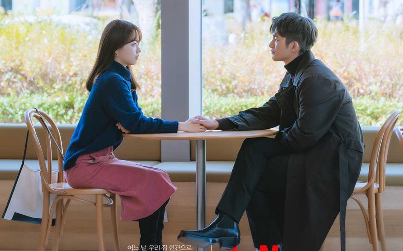 Seo In Guk dan Park Bo Young Kompak Tak Puas Dengan Syuting Ciuman Hot di 'Doom At Your Service'