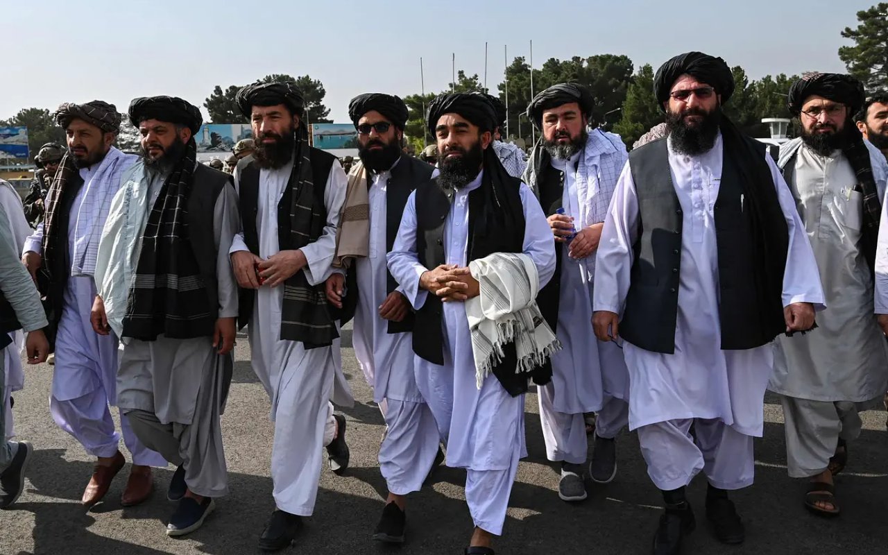 Taliban Bentuk Pemerintahan 'Semua Pria' Di Afghanistan, PBB Akui Tak ...