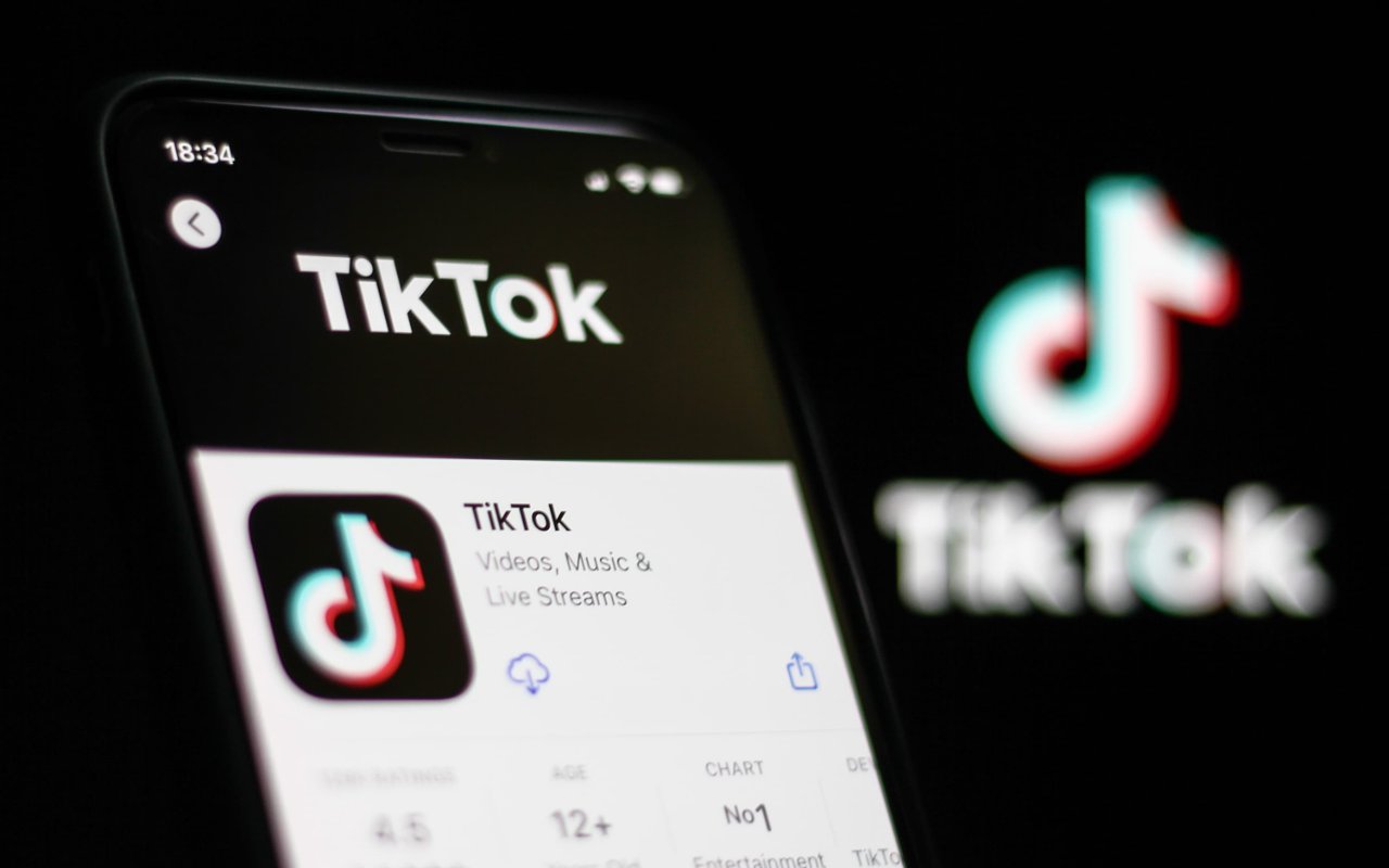 TikTok Kalahkan Google Jadi Situs Paling Populer 2021, Instagram ...