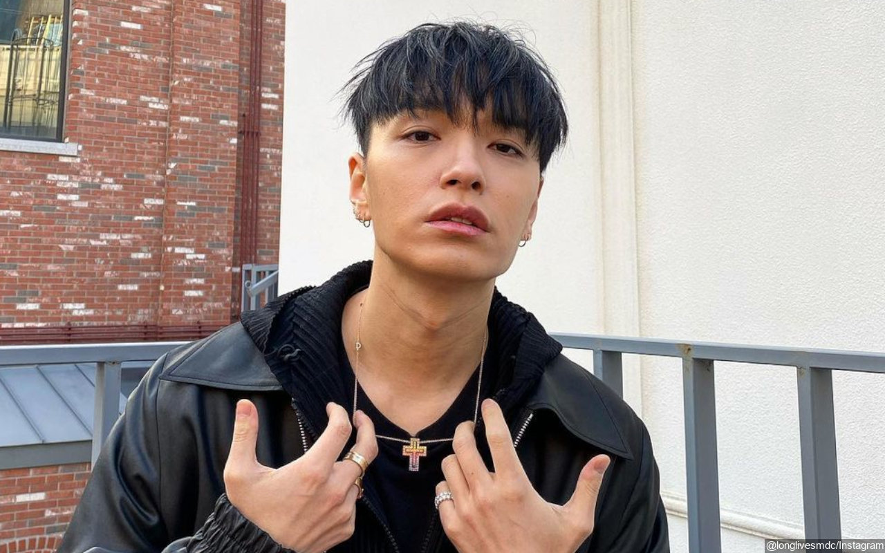 7 Potret Simon D, Rapper Ganteng Yang Viral Karena Dikira Hamil