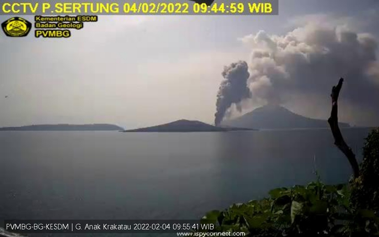 Penyebab Aktivitas Gunung Anak Krakatau Meningkat Hingga Semburkan Abu ...