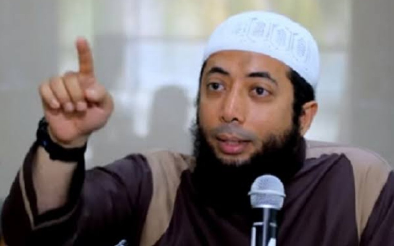 Profil Ustaz Khalid Basalamah yang Bikin Heboh Lewat Ceramah 'Wayang Lebih Baik Dimusnahkan'