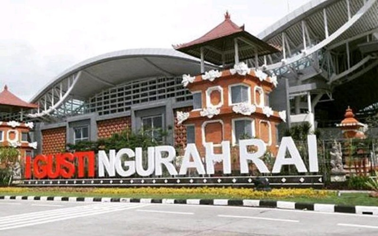 Gubernur Bali Pantau Kedatangan Wisman di Bandara Ngurah Rai, Penggunaan e-HAC Percepat Proses