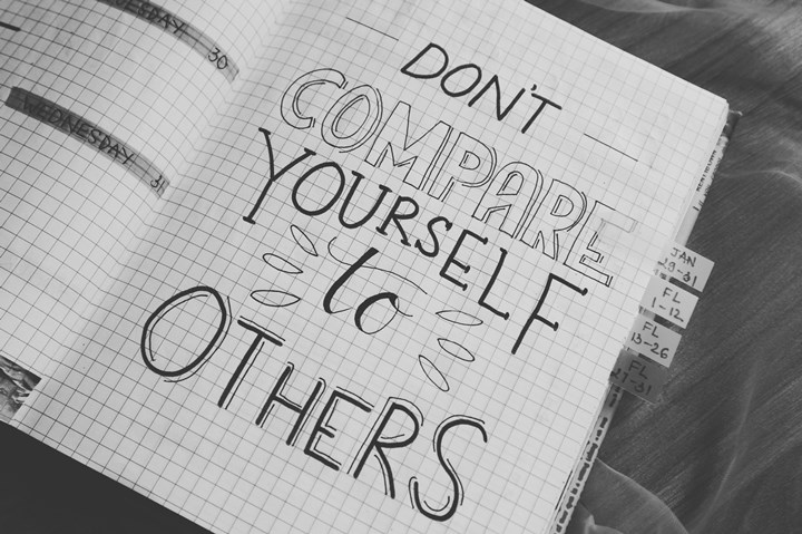 Stop Membandingkan Diri Kamu Dengan Orang Lain