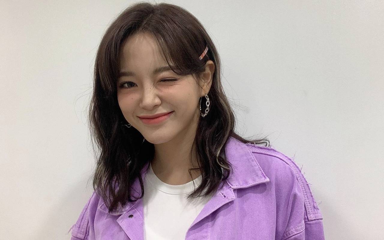 Begini Ekspresi Kim Sejeong Berubah Sedih Gara-Gara Terima Komentar Jahat