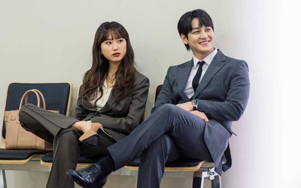 Kim Bum Ucap Selamat Ultah Manis Ke Ryu Hye Young, Fans 'Law School ...