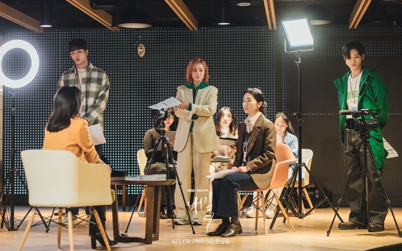 Kim Hee Sun Terpaksa Tampung Rowoon SF9 di Timnya, Episode Perdana 'Tomorrow' Catat Rating Tinggi