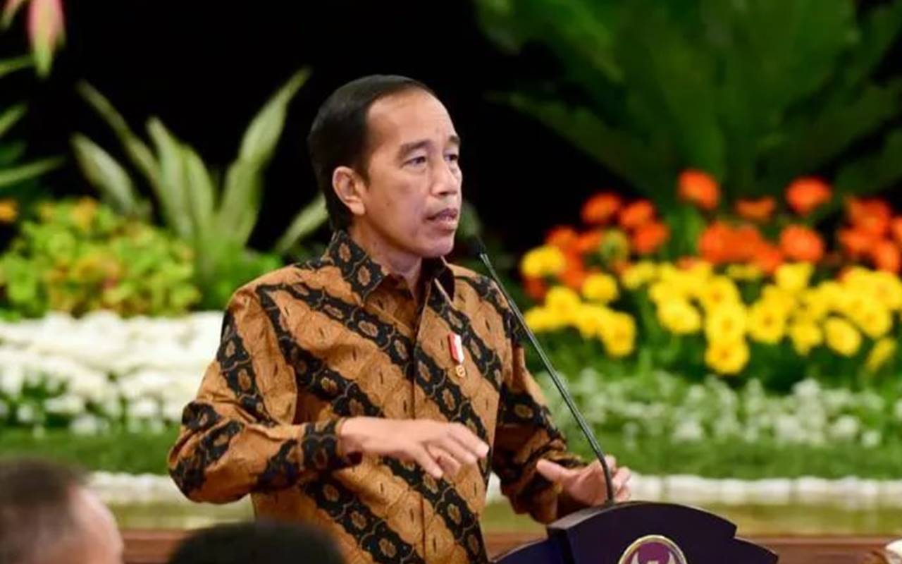 Resmi Dilantik, Berikut Daftar Menteri Yang Kena Reshuffle Jokowi Dan ...