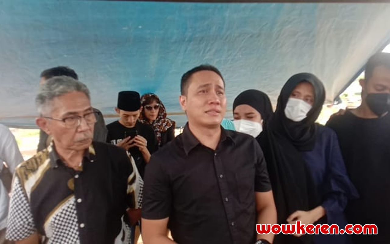 Ressa Herlambang Terpukul Atas Kepergian Sang Ibu, Kenang Momen ...