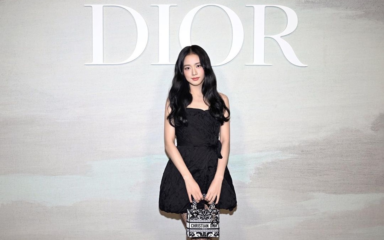 Pesona Jisoo BLACKPINK Sukses Buat Anak CEO Dior Nangis