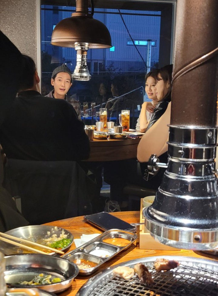 Double Date Bareng Pasutri Park Shin Hye dan Choi Tae Joon