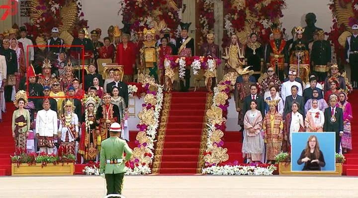 Hadiri Upacara Hut Ri Di Istana Kaesang And Erina Tampil Garang Berbalut