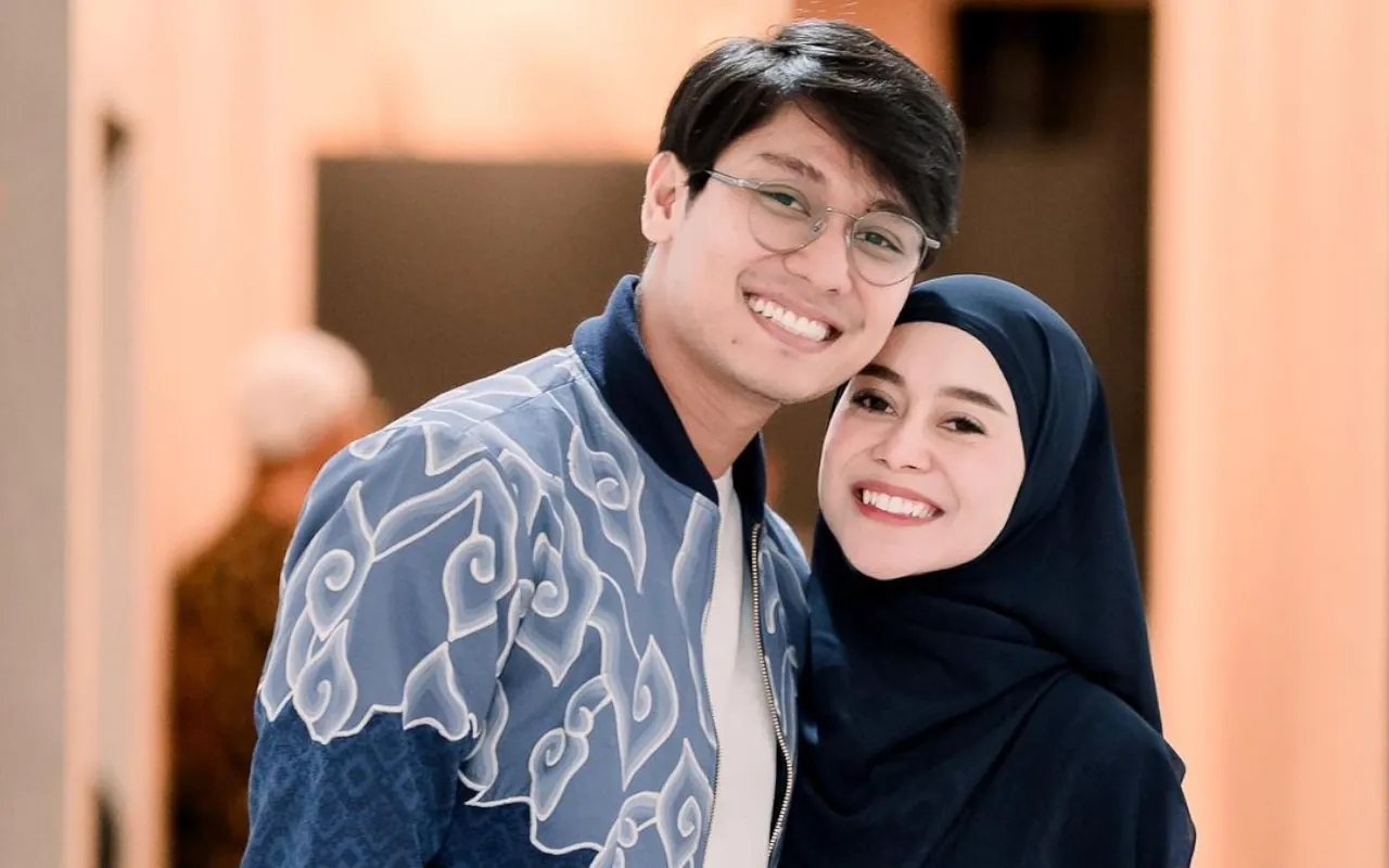 Adab Konsisten Lesti Kejora Dan Rizky Billar Saat Bertamu Ke Rumah