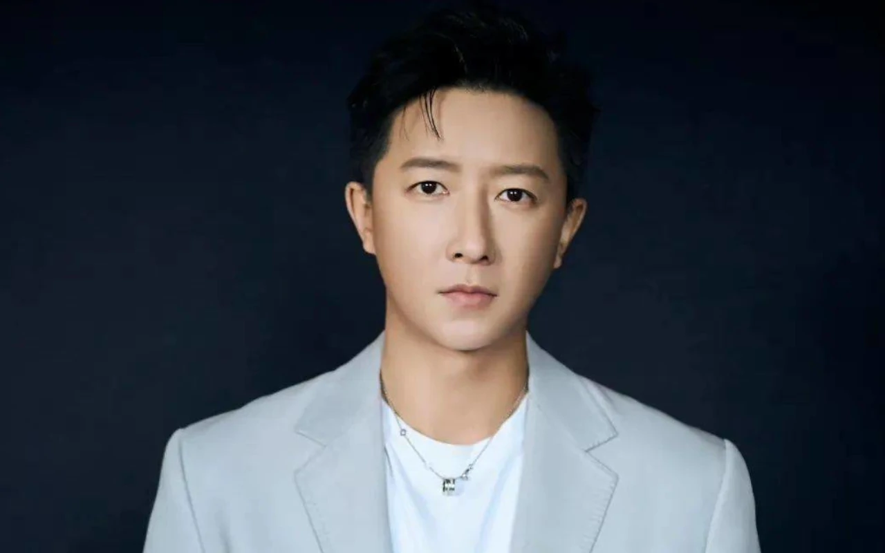 Biografi dan Perjalanan Karier Han Geng: Dari Super Junior hingga Bintang Film Terkemuka
