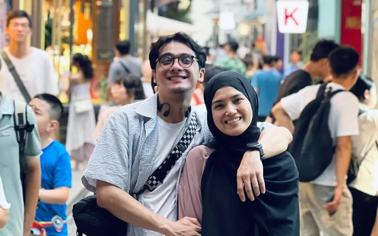 Ricky Harun Bocorkan Hal Tak Terduga dari Sang Istri