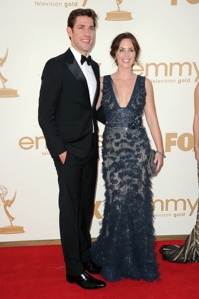 Gambar Foto John Krasinski dan Emily Blunt di Red Carpet Primetime Emmy Awards 2011