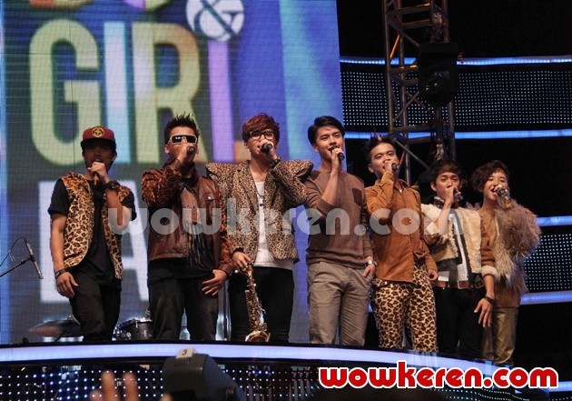 Gambar Foto Performance SM*SH di Grand Final Boy & Girl Band Indonesia Result Show