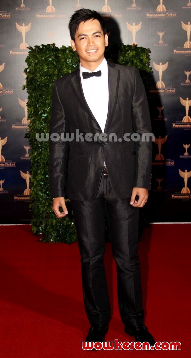 Gambar Foto Tommy Kurniawan di Red Carpet Panasonic Gobel Awards 2012