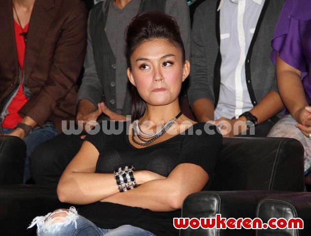 Gambar Foto Agnes Monica di Konferensi Pers 'Indonesian Idol'