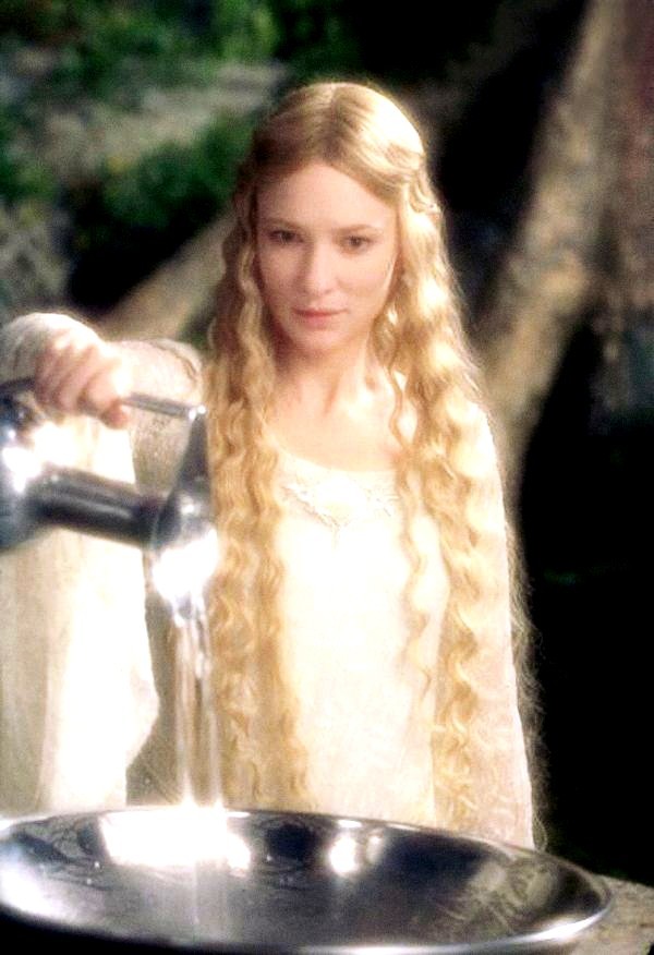 Gambar Foto Cate Blanchett Menjadi Galadriel di Trilogi 'The Lord of the Rings'