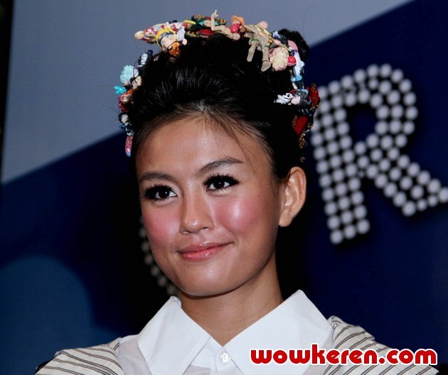 Gambar Foto Agnes Monica di Konferensi Pers Grand Final 'Indonesian Idol'
