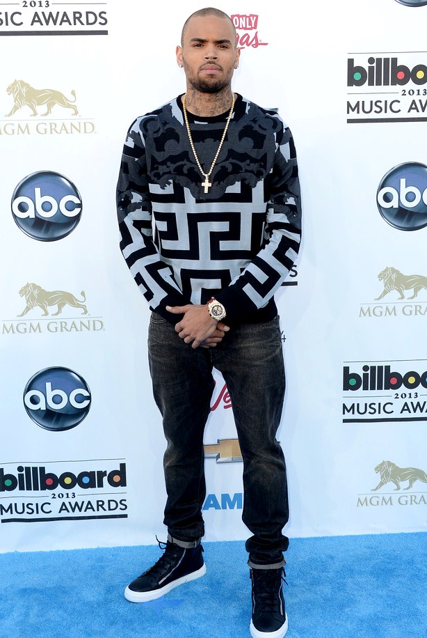 Gambar Foto Chris Brown di Blue Carpet Billboard Music Awards 2013