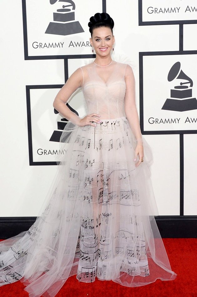 Gambar Foto Katy Perry di Red Carpet Grammy Awards 2014