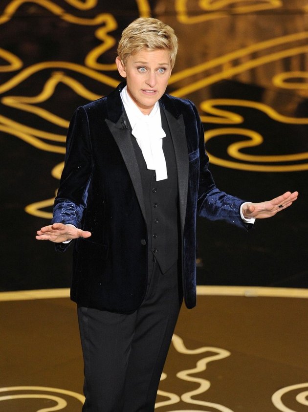 Gambar Foto Ellen DeGeneres Menjadi Host Oscar 2014
