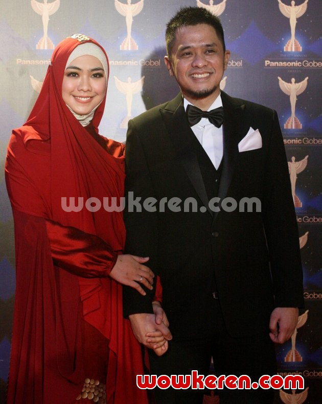 Gambar Foto Oki Setiana Dewi dan Ory Vitrio di Red Carpet Panasonic Gobel Awards 2014