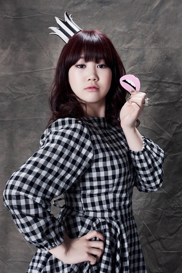 Gambar Foto Park Ji Min 15& di Majalah The Big Issue Edisi Juni 2013