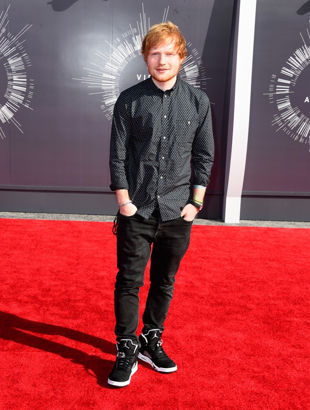 Gambar Foto Ed Sheeran di Red Carpet MTV Video Music Awards 2014