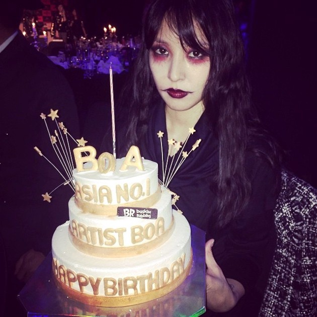 Gambar Foto BoA Rayakan Ulang Tahunnya Saat Pesta Halloween SM Entertainment