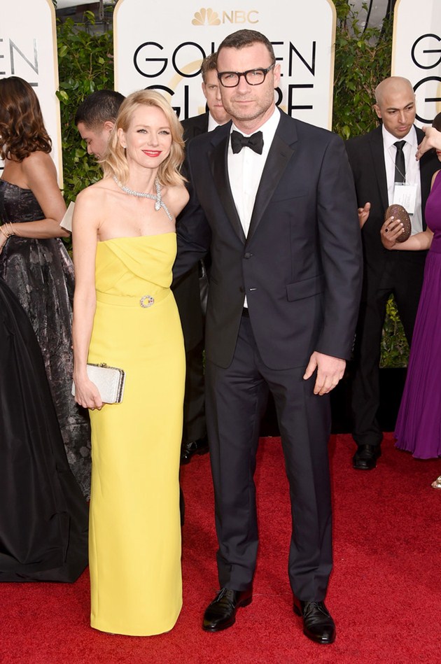 Gambar Foto Naomi Watts dan Liev Schreiber di Red Carpet Golden Globe Awards 2015
