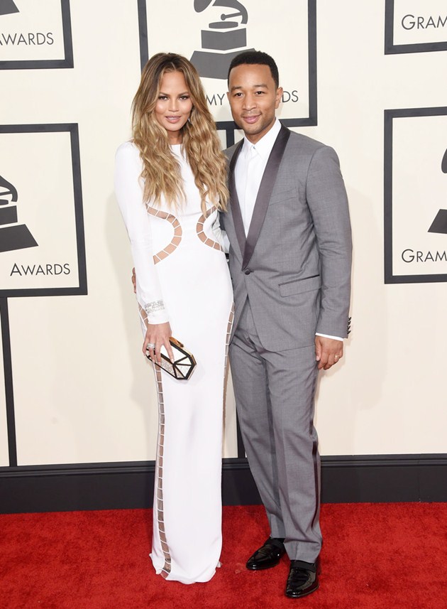 Gambar Foto Chrissy Teigen dan John Legend di Red Carpet Grammy Awards 2015