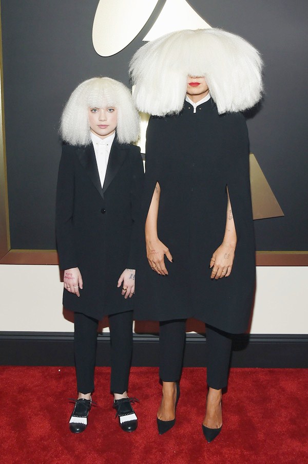 Gambar Foto Sia Furler di Red Carpet Grammy Awards 2015