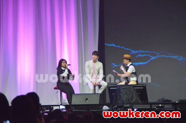 Gambar Foto Kim Woo Bin di Acara 'White Day With Kim Woo Bin in Indonesia'