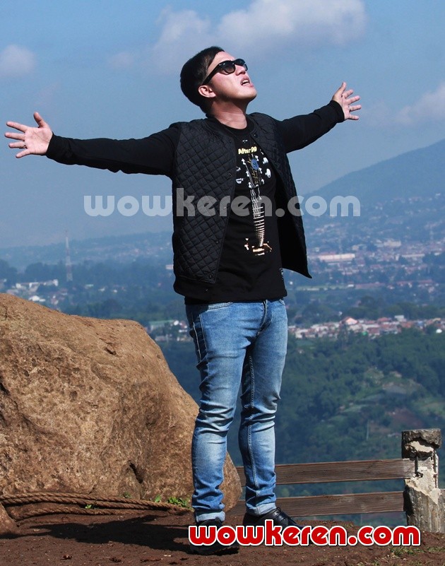 Foto Ruri Repvblik Syuting Video Klip Sesakit Sakitnya Foto 2 Dari 16 Foto Ruri Repvblik Syuting Video Klip Sesakit Sakitnya Foto 2 Dari 16