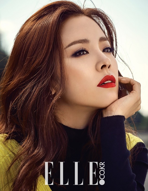 Gambar Foto Han Ji Min di Majalah Elle Korea Edisi Oktober 2015
