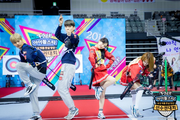 Gambar Foto Gaya VIXX dan AOA di 'Idol Star Athletics Championships 2016'