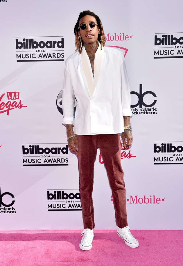 Gambar Foto Wiz Khalifa di Red Carpet Billboard Music Awards 2016
