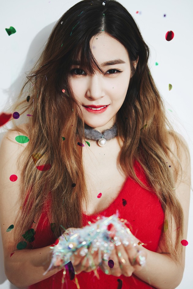 Gambar Foto Tiffany Taetiseo di Teaser Mini Album 'Dear Santa'