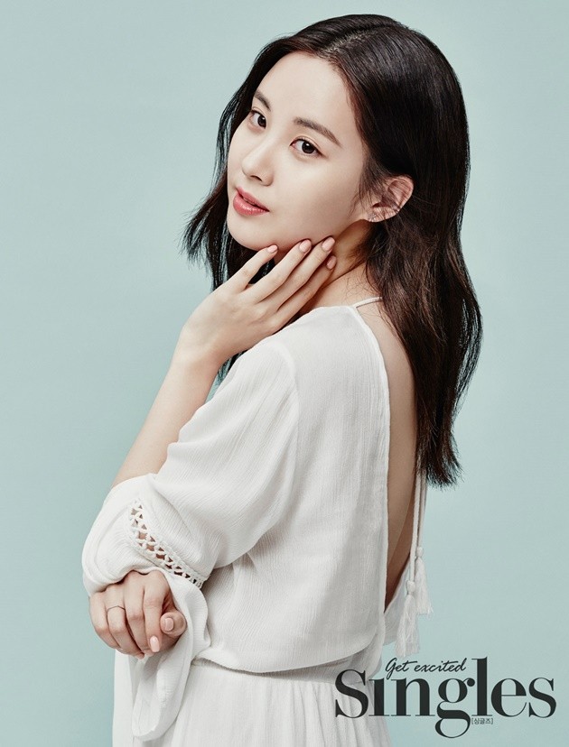Gambar Foto Seohyun Girls' Generation di Majalah Singles Edisi Mei 2016
