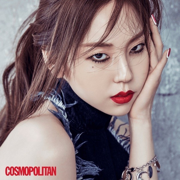 Gambar Foto Sohee di Majalah Cosmopolitan Edisi Agustus 2016