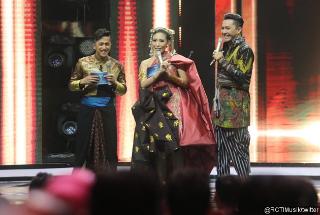 Gambar Foto Irfan Hakim, Ayu Dewi dan Ananda Omesh Jadi Host Panasonic Gobel Awards 2016