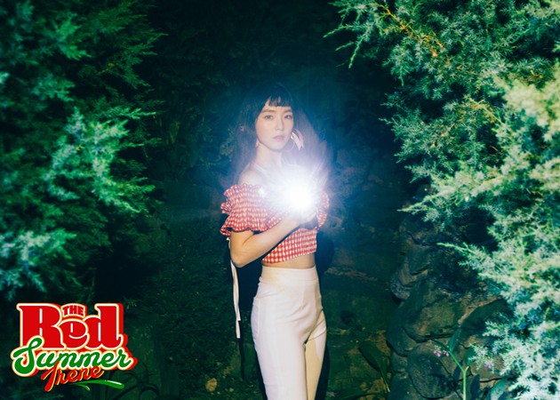 Gambar Foto Irene Red Velvet Photoshoot Mini Album ke-5 Berjudul 'The Red Summer'