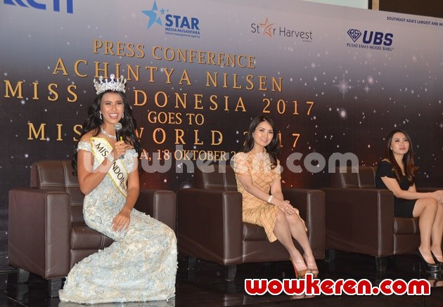 Gambar Foto Jumpa Pers Keberangkatan Miss Indonesia 2017 Menuju Miss World 2017