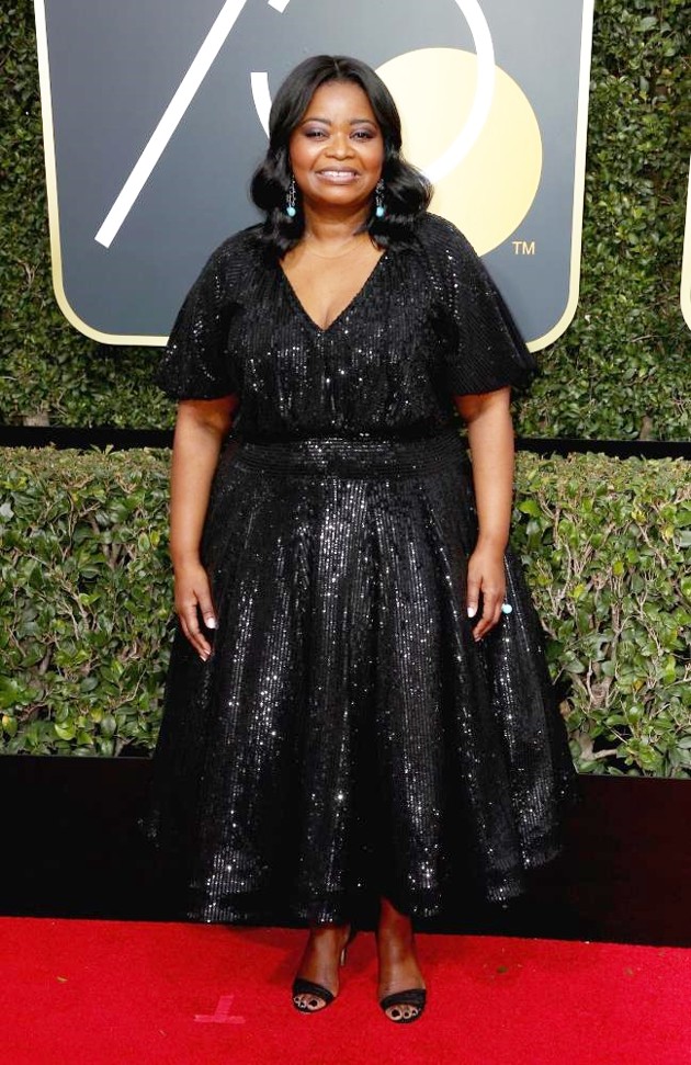 Gambar Foto Octavia Spencer turut hadir di Red Carpet Golden Globe Awards 2018.